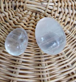 Preview: Bergkristall Edelstein-Eier,  ca. 4 cm, Made in Germany